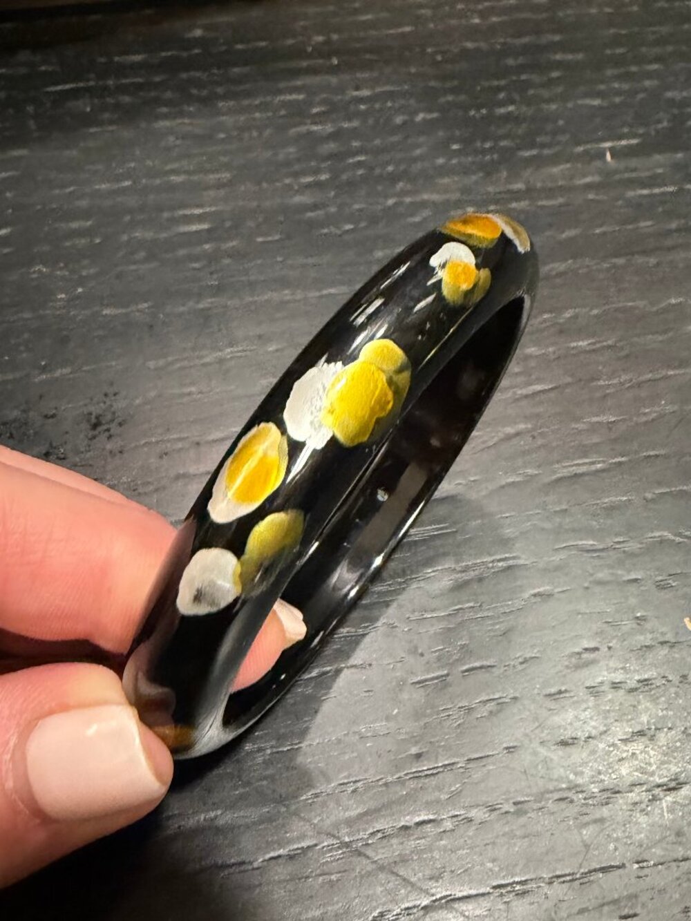 Vintage Black Lacquer Wood Floral Bangle Bracelet